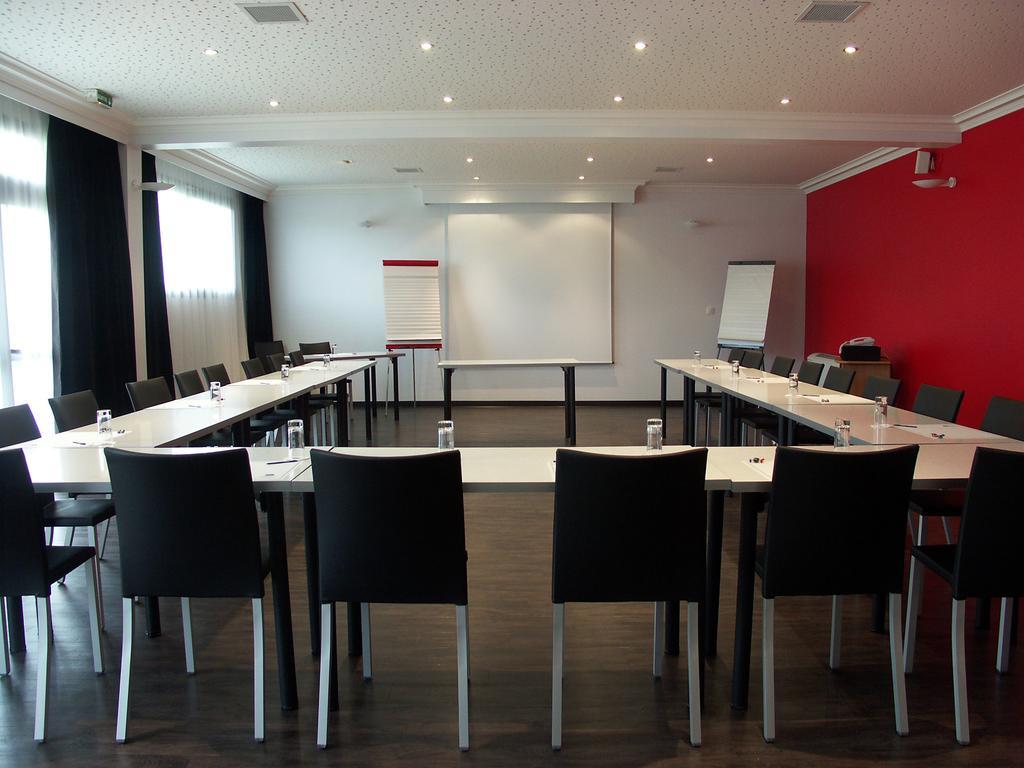 Hotel Restaurant Seminaires La Foresterie 르망 외부 사진