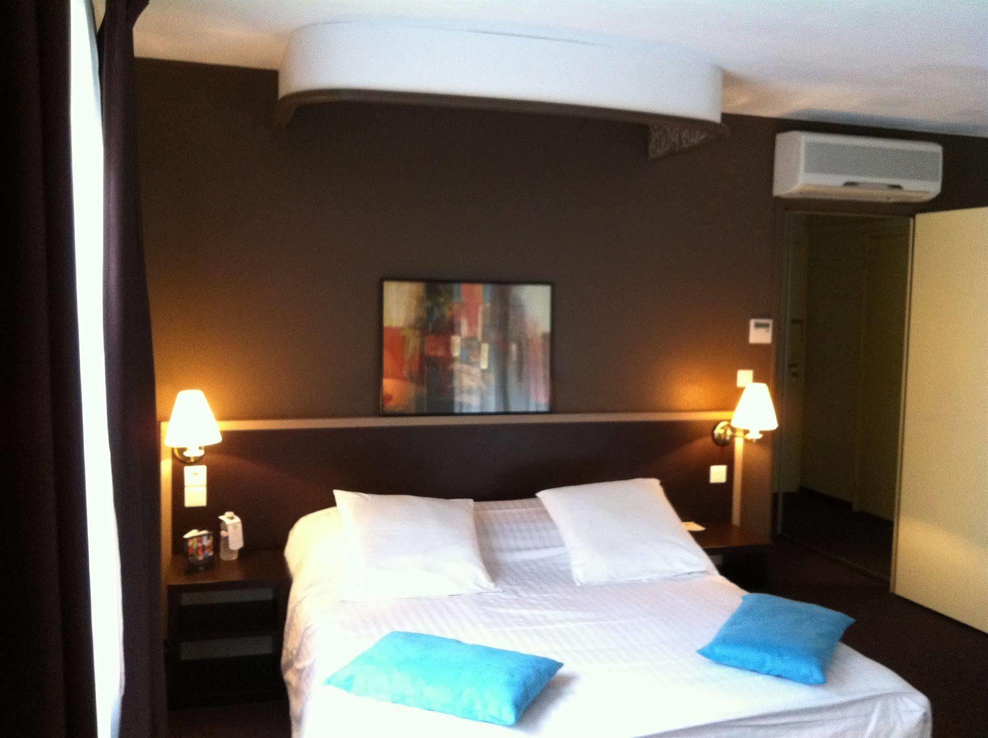 Hotel Restaurant Seminaires La Foresterie 르망 외부 사진