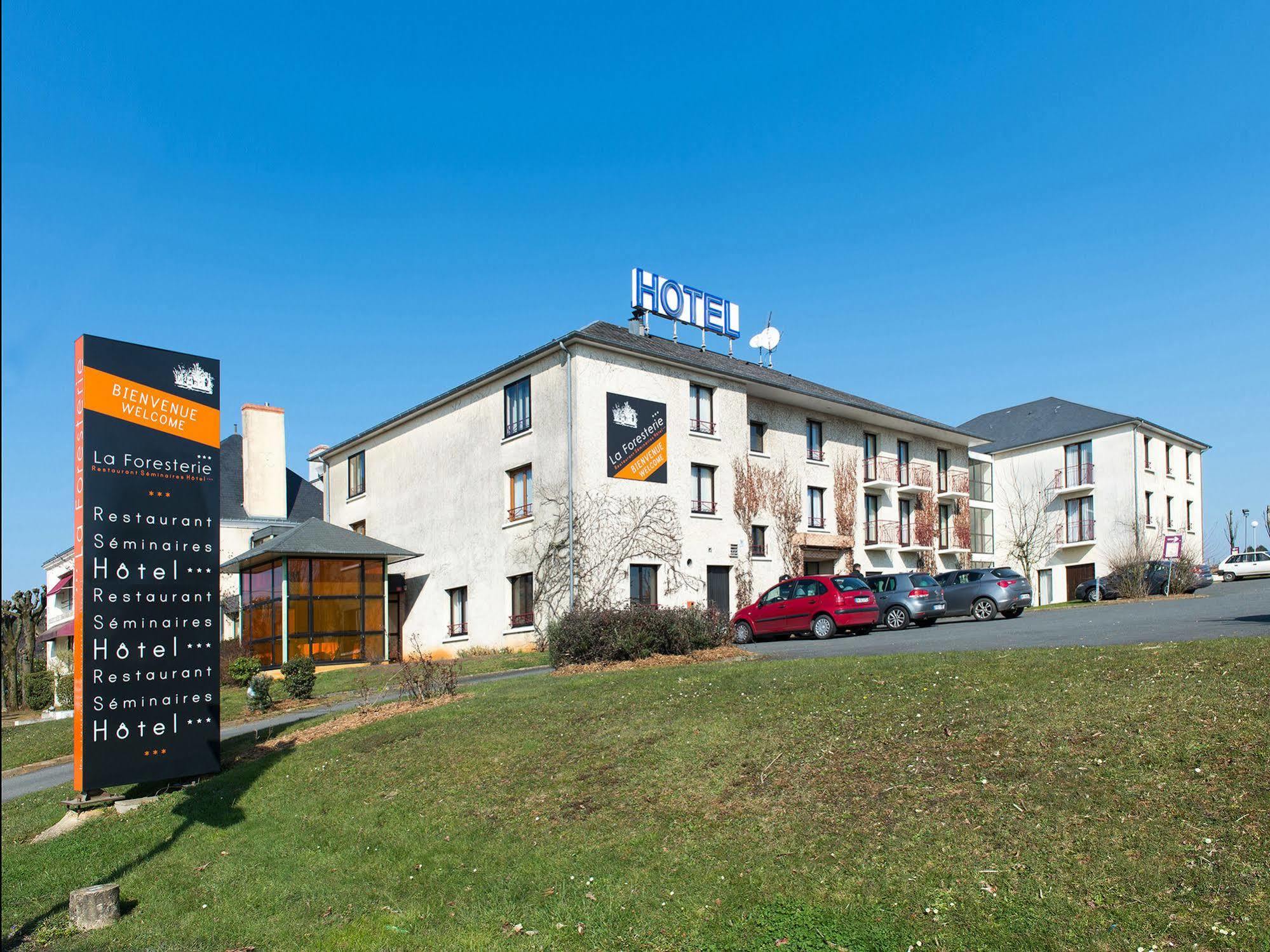 Hotel Restaurant Seminaires La Foresterie 르망 외부 사진